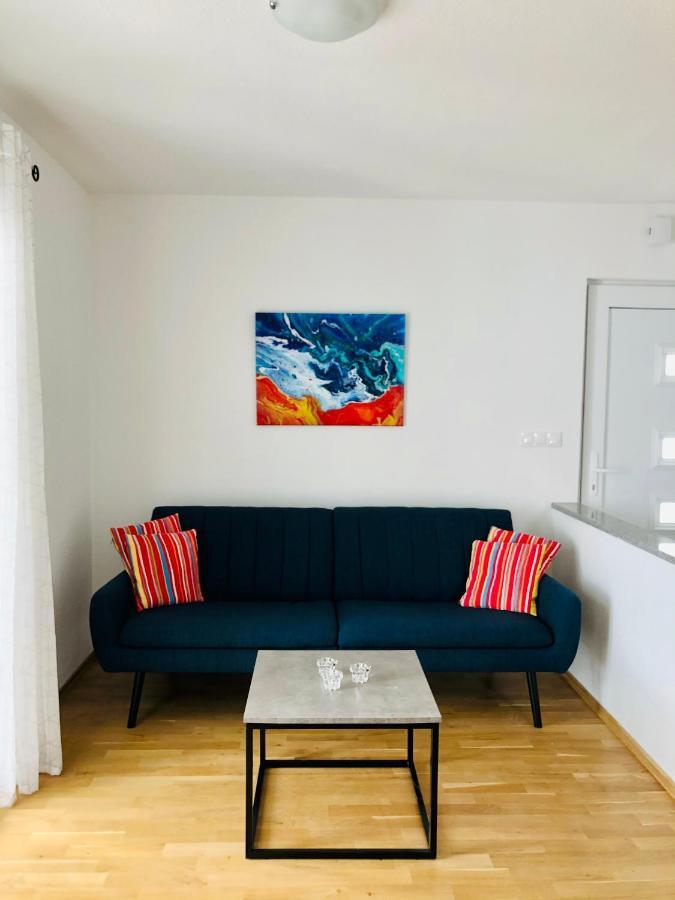 Villa Dani Sea & Pool Apartments トロギール エクステリア 写真