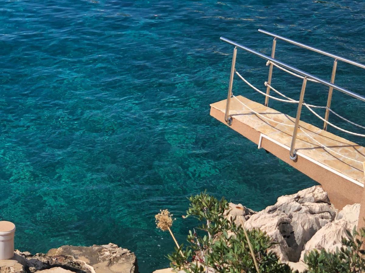 Villa Dani Sea & Pool Apartments トロギール エクステリア 写真
